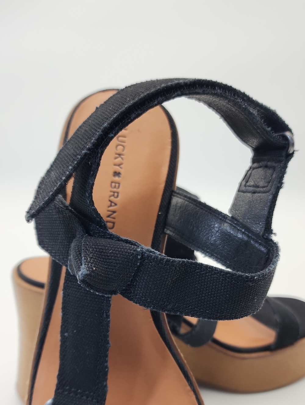 Lucky Brand Demmia Black Canvas Platform Wedge NWOT Size 8 - Picture 8 of 13